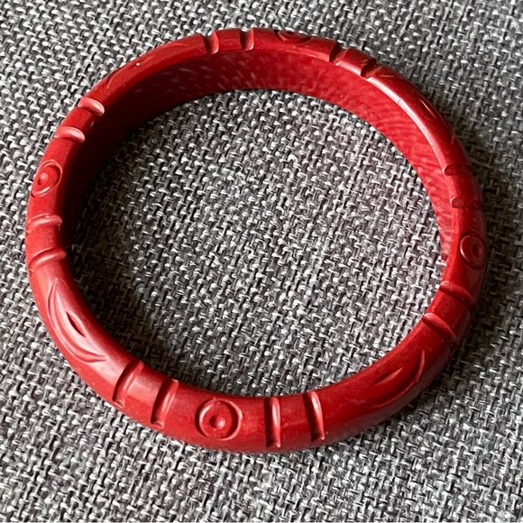 Bakelite Rare Antique Art Deco Vintage Deep Red Hand Carved 3" Diameter - Picture 16 of 16